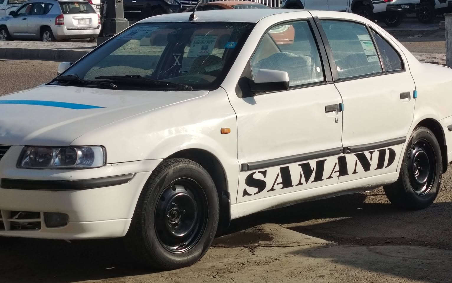 سلام عليكم سمند مديل ٢٠١٠ سنويه جديده مشروع وطني لحد غاية ٣٠ مكينه وكير حداديه جديده تبرد شغال نقص غاز كهربايات كله شغاله مسجل شاشه مكفوله من ضربه ملكطه بس خياسات السعر ٣٣ رقم *********** المكان العماره
