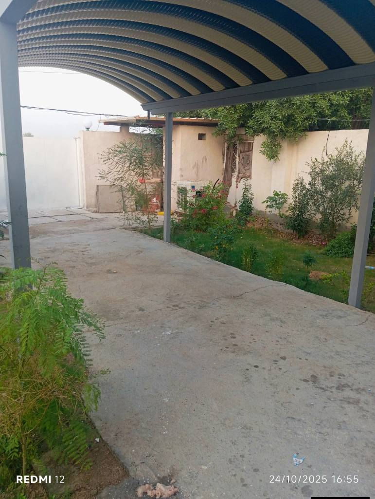 دار للبيع – الدورة - هور رجب 
قرب  المنتجع 
▪️ طابو زراعي – سند 25
▪️ المساحة: 190م² طابق واحد 
▪️ الواجهة: 7.5 م▪️ النزال: 25 م
🏠 يتكون من:
 هول– حولي ـــ مطبخ– 1غرفة نوم
– خدمات: 2 داخلي + 1 خارجي
كراج سيارة وحديقة وطرمة امامية وخلف البيت 
⚡ تتوفر كافة الخدمات:
ماء – كهرباء – خط سحب ذهبي – إنترنت ضوئي
📞 للاستفسار: ***********
📲 واتساب متوفر بغداد, العراق
