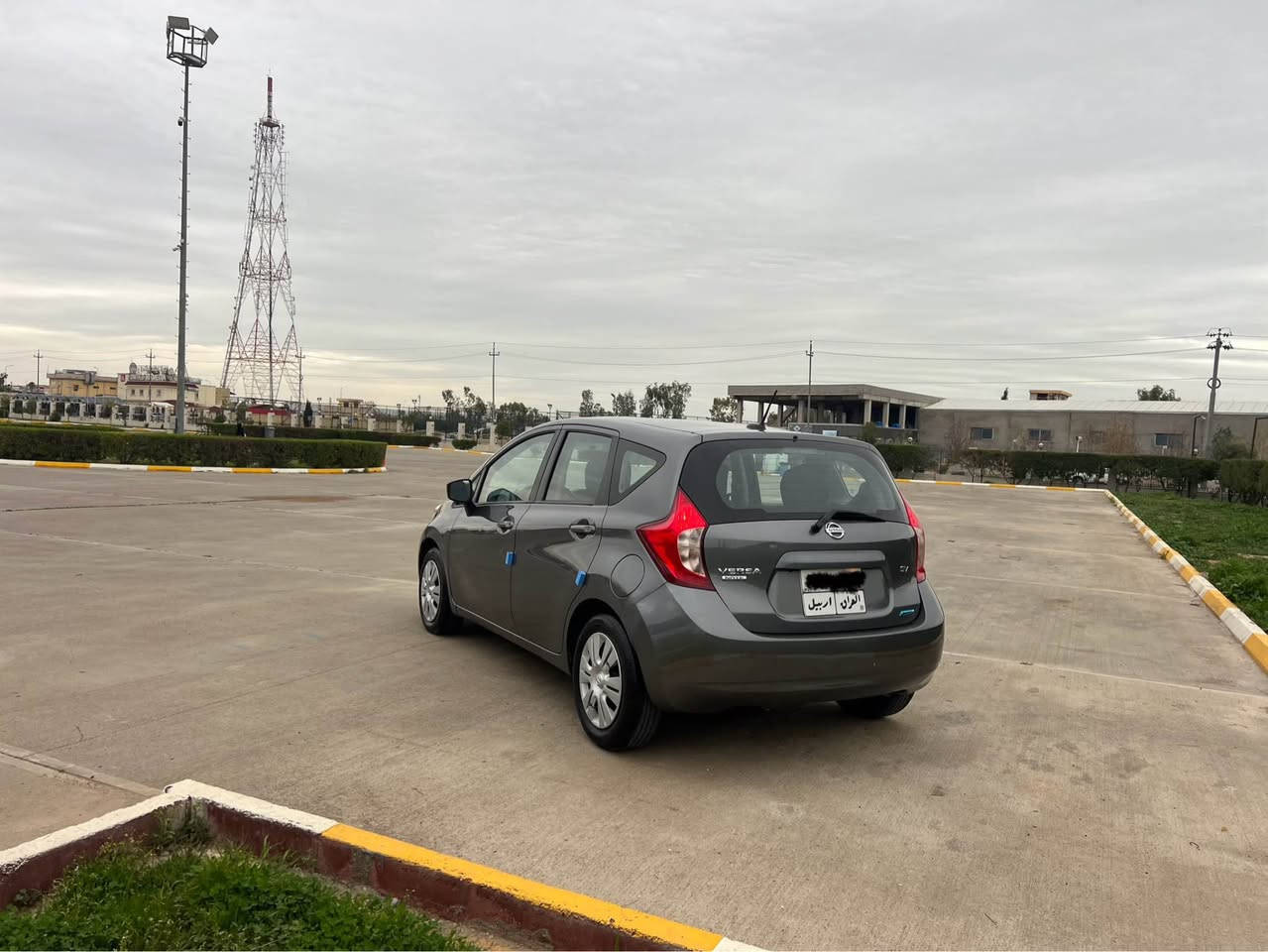 نيسان فيرسا
2016مؤديل
مواسفاتSV
شاشه كاميره
چام كاربايي
ئاوينه كاربايي
تعديل سرعه
فؤليؤم
سياره بؤنيت سبوغ لگلك چاملغ دووتعديل
بي ئه رباك به شرت 
سعر 79 مه جاليكي كه م تكايه مشته ري وه ره سه ير كه
گير مكينه به شرت
به ناوي خؤمه وكاله به ناو كردن به شرت

وتس اب *********** أربيل, العراق
