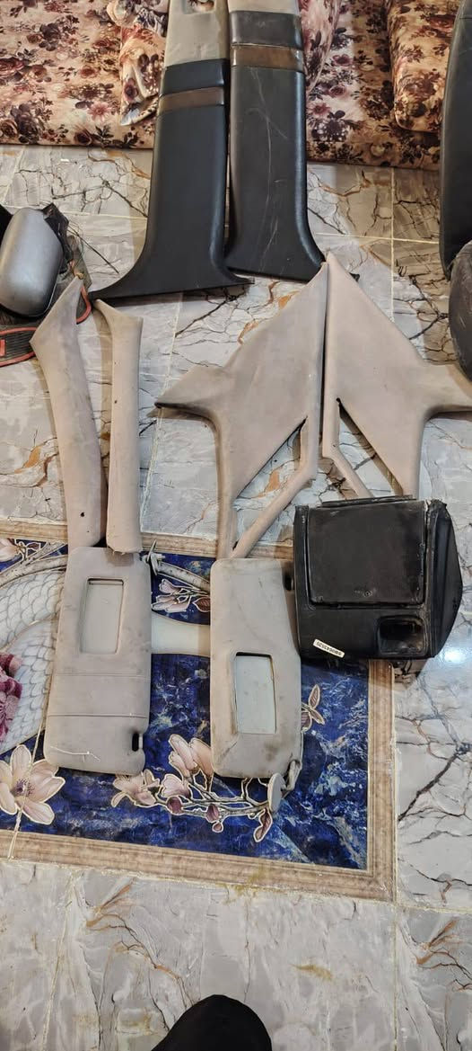 سلام عليكم غرفه خفاش 95 الغرفه نضيفه وحلوه جنت مخليها بصطح دعاميه خلفي ومامي ودشبول خلفي بيتي ثاني مامصورهن شكو شي بل منشور كله البيع سعرهن 5 اوراق وبيهن مجال ***********
