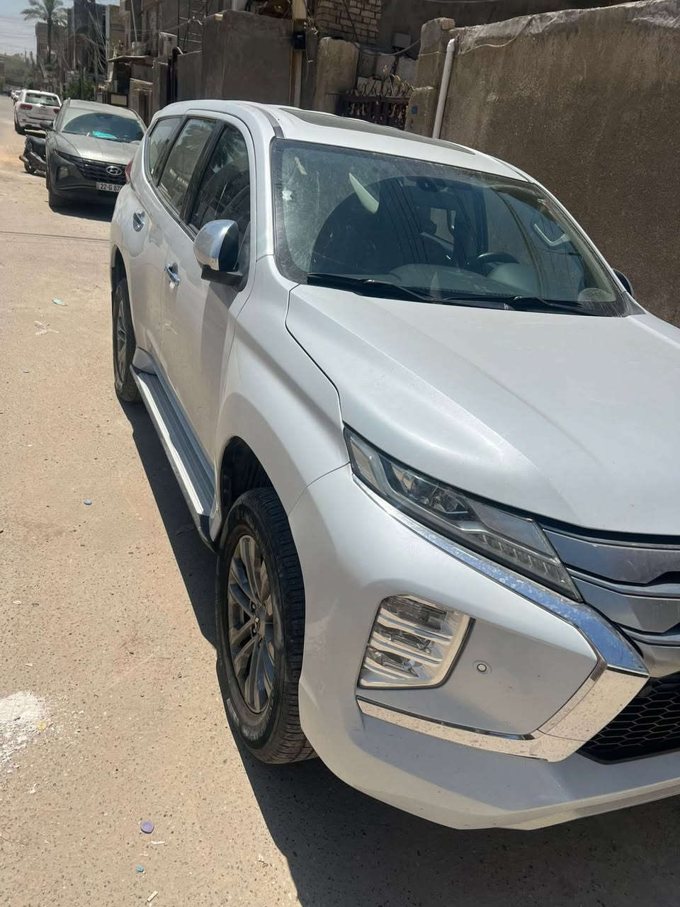 باجيرو سبورت 2020 للبيع 
فول مواصفات خليجي
ماشية 74500 قابل للزيادة
سعر 200 مكان بغداد حي القاهرة 
بيها تكحيل شخط بالباب وصبغ 4 اصابع فقط تفاصيل اكثر اتصال او مراسله واتساب ع الرقم ***********
