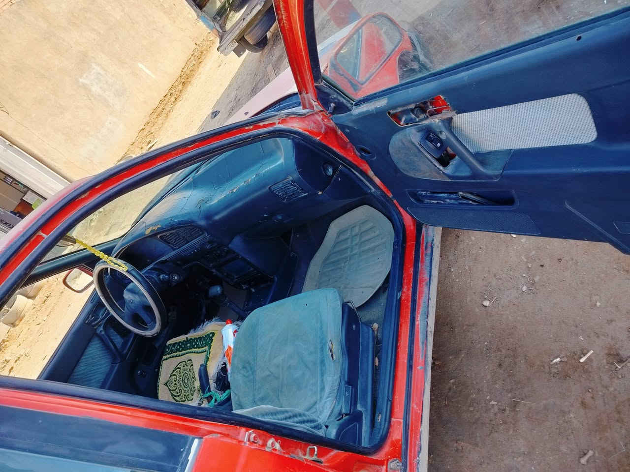 السلام عليكم النتره 94 للبيع لون احمر يرادلها صبغ مكينه وكير كورلا 1600 نضاف كهربائيات زينه حداديه وسط السياره سابقن شغاله بس حالين ناريه للفيتبم ما توصل ابيع هل موجود السعر 12 وبيها مجال قليل مكان واسط الصويرة لاستفسار خاص


**إذا كنت صاحب هذا الإعلان وتريد حذفه لأي سبب، رجاءا أرسل رسالة إلى الدعم الفني**