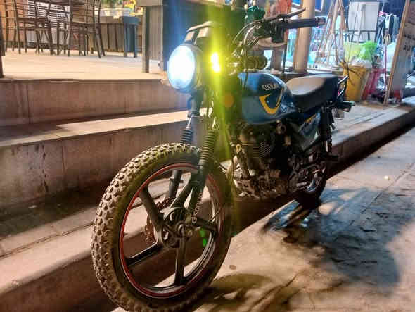 السلام عليكم سونك وان موديل 2023 دراجه نضيفه يرادلها ترتيبات بسيطه اوراق موجوده دراجه نكره هندر نقص فقط سلف سعرها 500وبيها مجال مكاني بغداد حي الجهاد ‏‪***********‬‏
