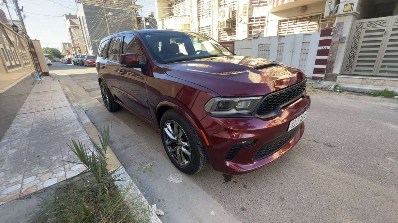 شباب دوج دورنكو موديل 22ماشيه 18محرك 5700عليها كات كامل SRTفجوج ابرومبو فول على الفتحه  حادثها جاملغ وبنيد وجاملغ خلفي بغداد حي الجامعه بأسمي ***********
