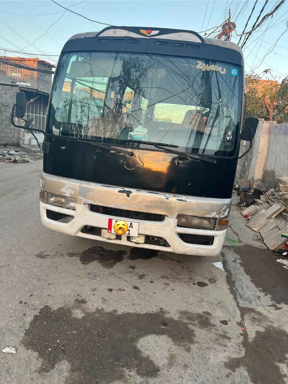 السلام عليكم اعادة النشر بسبب الوعود الكاذبه كوستر نيسان 2002 رقم جديد سنويه لل30 مصفره هيه وغرمات كامله كير ومكينه بلادي كابريتر بانزين تخم تاير امامي جوبلس 17 ونص رقم بصره سياره بسمي تحويل مباشر وصل خط وبحث جدد سعر 100 وبيها مجال مكان بغداد الشعب   هـ ***********
هـ***********
