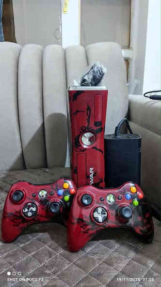 اكس بوكس باندل اصلي مهكر حيل حيل نظيف نظام ارورة يحتوي على 85لعبه قويه ويحتوي على 2جوستك بلادي وغراضه كله بلادي شرط الفحص السعر 125وبي مجال للطيبين توصيل جميع المحافظات متوفر ***********
