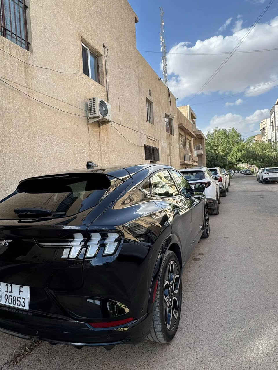 السلام عليكم للبيع موستنك ماك اي 2024 فئة gt أعلى فئه من المميزات بالعراق هيج موديل وهيج نظافه سياره جديده بمعنى الكلمه سعر 57  وبيها مجال بسيط عنوان كركوك *********** محتاج ولله أخوكم مهيمن لديكم لاخوفاً عليكم
