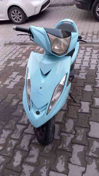 سلام عليكم دراجه جيتي أر للبيع دراجه كلشي كامل بيها مناقصها شي عنوني بغداد الدوره السعر 600وبيها مجال 

رقم الهاتف ***********
