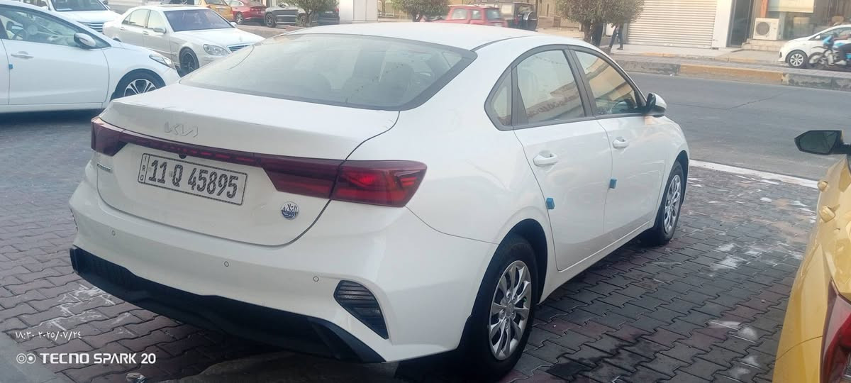 للبيع كيا سيراتو موديل 2024   كفالة من صبغ ولبارد لستفسار *********** مكاني الغزالية   مكينة 1600
