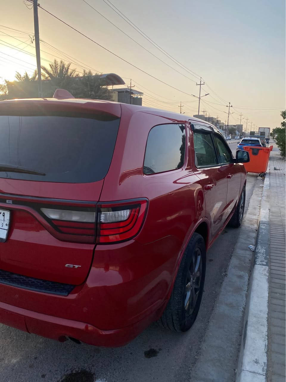 دوج دورنكو 2017 جي تي. حادثها موجود بلصور  تبديل بيها بابين   مكانها البصره. رقم بغداد تحويل مباشر  جاهزه وجديده وما تصرف عليها ربع  الون طماطه مميز 0773.3936857 السعر 190$   0788.7796622 البصرة, العراق
