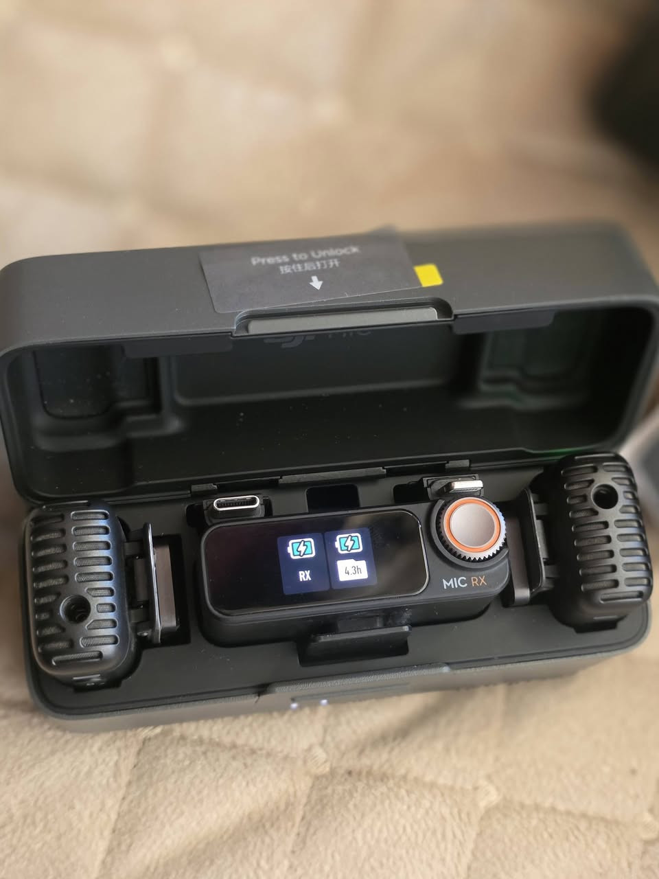 بيع DJI Mic 2
صوت بيها تسجيل موبايل كامره 
موبايل ايفون موبايل جالكسي
350الف بها مجال بعده جديد 
مكانك البصره الهارثه


**إذا كنت صاحب هذا الإعلان وتريد حذفه لأي سبب، رجاءا أرسل رسالة إلى الدعم الفني**