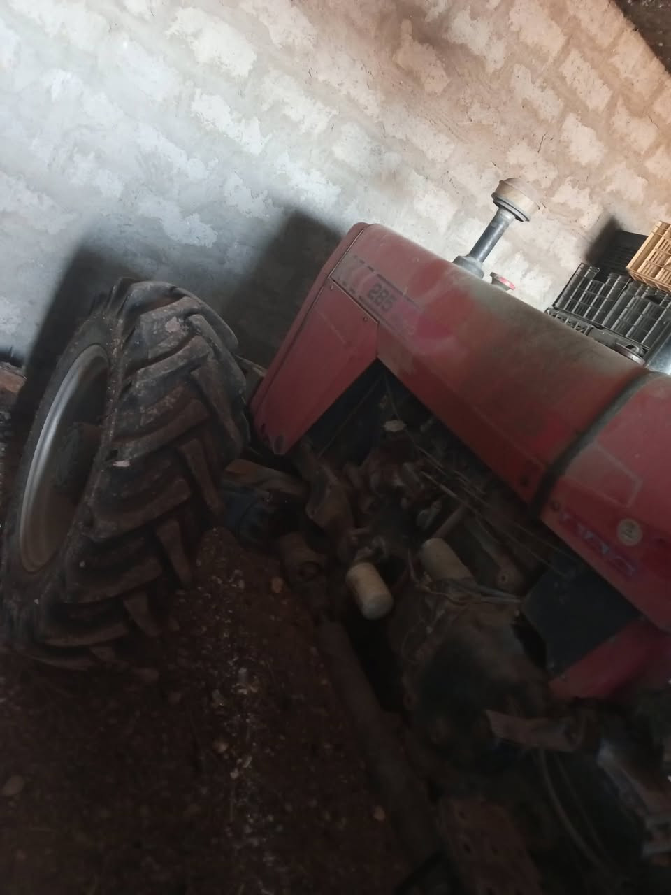 ايراني للبيع موديل 2013 بي خيط بخار رقم وسنويه السعر اتصال على ***********
