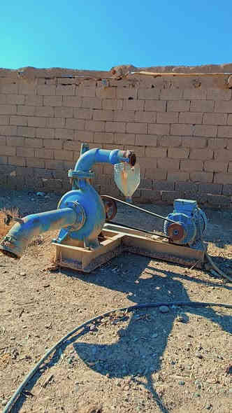 ضاقطه مع ديمنه البيع السعر نتصل على رقم ***********
