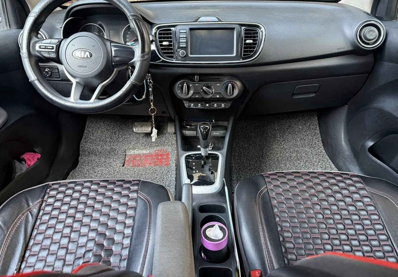 السلام عليكم … كيا بيكاس خليجي موديل 2020 ماشية 36,000 كم مكفولة من الصبغ والتبديل و الكير والمكينة بيها بارد بسيط  رقم بغداد ..
فتحة - اشاير بالمري - ويل كب - شاشة - كاميرا - تحكمات - 
السعر 105$ للاستفسار ***********
