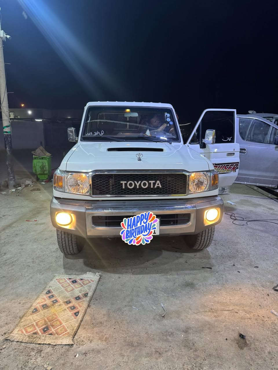 س ع. للبيع حوثيه موديل 2017 رقم اربيل مكفوله كفاله عامه محرك كاز ماشيه 90 الف . عنوان بصره زبير 
***********
سعر280$ وببها مجال
