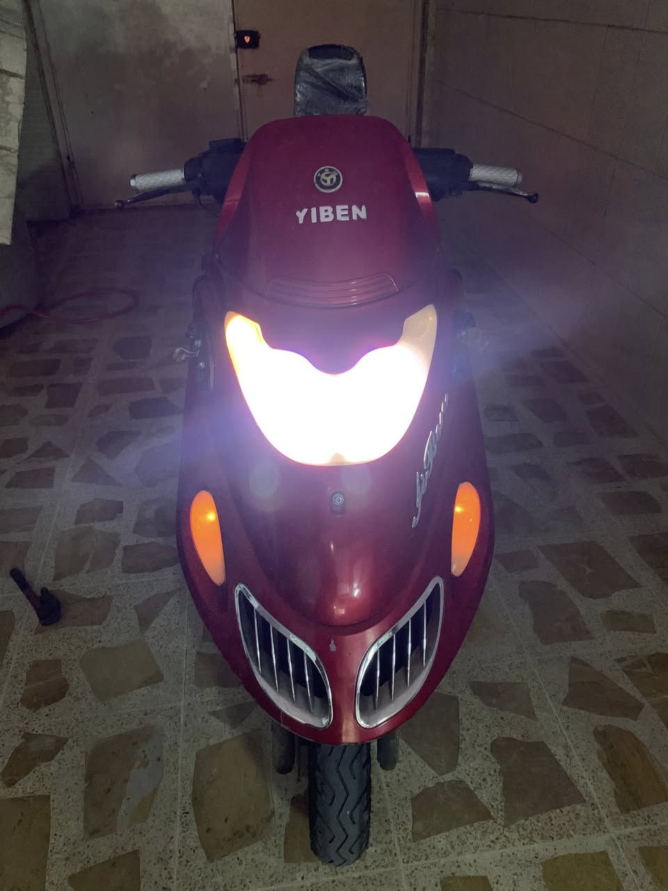 دراجه مرزي مكينه 125 cc مكينه نضيفه شلعه ومعدل نكره سلف كهربائيات شغاله  ماناقصها شي  تركب وتمشي السعر 420 الف  شادلها هورن سيدان وفلاش ميموري  مع الدراجه


**إذا كنت صاحب هذا الإعلان وتريد حذفه لأي سبب، رجاءا أرسل رسالة إلى الدعم الفني**