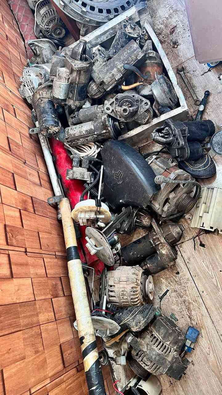 يا الله أدوات تفصيخ إيراني فقط كافة الإيراني العنوان بغداد الدورة نهاية شارع 60 نهاية شارع 60 حي الصناعي ❤️***********
