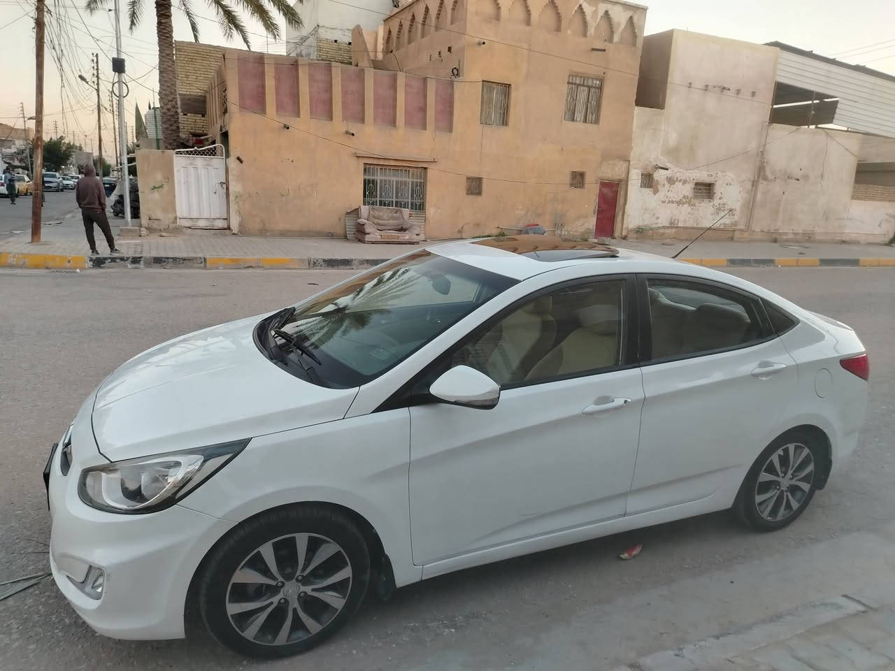 السلام عليكم سياره اكسنت 2015 سياره فول سياره مكفوله لا تبديل ولا صبرغ بيه مكينه 1600 سياره مكفوله ما عده بيه باردات سياره خمسه وي كب عنواني كربلاء الرقم ***********
