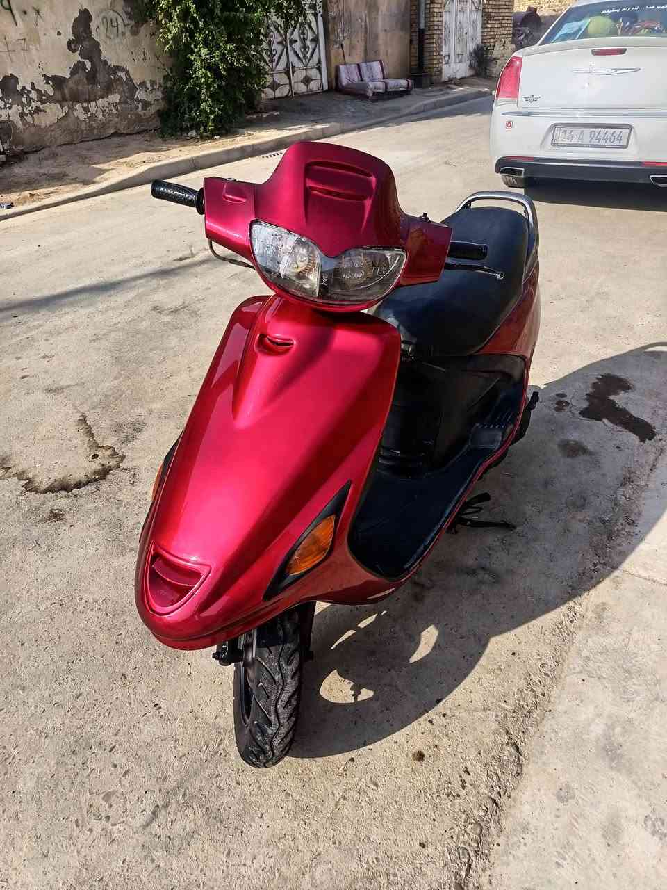 فراشه فحل للبيع رمبه كل نقص مابيها بالعماره للإستفسار ***********
