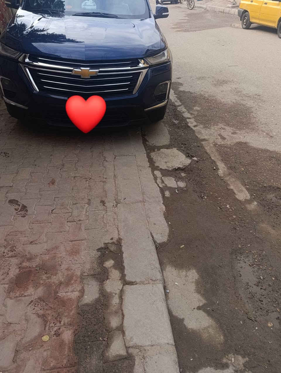 يالله شوفرليت ترفلس ميسان موديل 2023 فول ماعدا الفتحه LTRWT ماشيه ٢٦ ميل 
مكينته ٦ سلندر ٧راكب ٣ قطع تبريد بصمه بصمه ابواب الجنطه كهربائيه تشغيل عن بعد رادارات كامره خلفيه اشاير مري شاشه وكامره السياره حره سياره جديده ونضيفه كامله مكمله ماتذب عليه شي كشنات منفصل سياحي السياره جديده وجاهزه مانقصه اي شي مكان السياره ميسان ورقمه ميسان وحادثه حلو بس البنيد بلادي واذا تريد صور الحادث خاص او مراسلتي وسعره 275 وبيه مجال للشراي ***********
