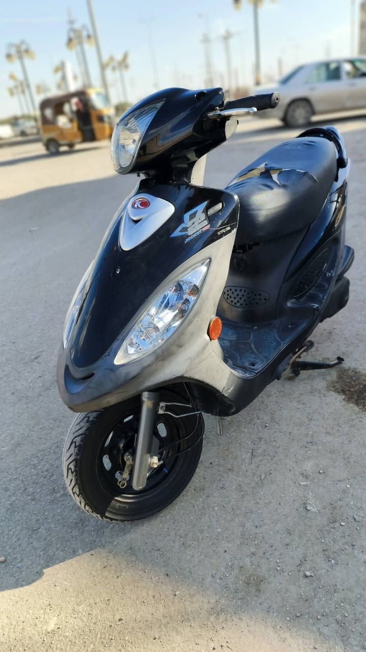 سلام عليكم 
كامكو موديل ١٦
كفاله عامه للبيع كلشي شغال
سعر ٨٠٠ وبيه مجال قبل شهر طالعه رمبه
مكاني رفاعي ***********
