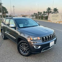 لاريدو ٢٠١٨ • ماشية ١٨٠ الف • ايد واحد