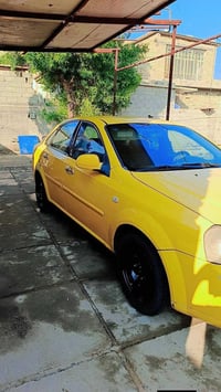 اوبترا • ٢٠٠٨ • كاميرا شاشة