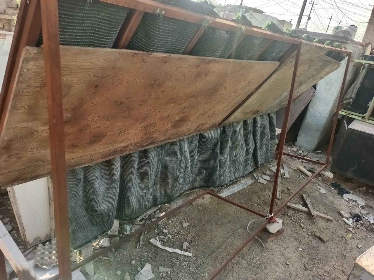 مدرجات + علان لبيع مكاني حي الغدير
***********
