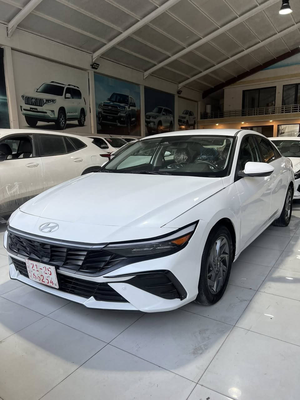 هونداي النترا 2024 امريكي  مرقم اربيل جاهز 
باسمي هزه وفحص كله جديد
مكينه 2000 دوش 
ماشي 23 الف 
بصمه 
رادار امامي 
رادار خلفي 
رادار بلمري 
شاشه جبيره الكترونيه 
كيج الكتروني 
اناره ترحيب 
دشبول 7 الوان متغير / تحكم ستيرن / كامره خلفيه / ويل كب لايتات لد خلفي لد 
حادث سياره جاملغ امامي ايسر وبنيد ارباك ستيرن 
سعر 165  وبي مجال بسيط 

العنوان اربيل شارع 100 معرض بريمي 
***********
