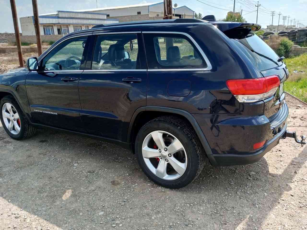 السلام عليكم من رخصه مدير الكروب جيب لاريدو 2016 محرك المرغوب سياره فول مواصفات عده الفتحه سته سلندر بصمه بوب وتشغيل وجنطه وتشغيل عن بعد جنطه كهرباء كشن كهرباء شفتات بلستيرن تحكم بلستيرن شاشه كامره كير طياره 8 نمر كير محرك اكسل صدر امامي خلفي كهربائيات تبريد تدفئه كله مكفول تخم تأير وتخم ويل حجم 20 مشروع وطني لل 28 بسمي شرط التحويل سياره طابه سرقه جاملغ وبنيد ومرجعيهن نفسهن يعني بدون لا تبديل ولا صبغ وهنا بالعراق صار بيهه صبغ جوه الرقم الوره فقط شرط السونار السعر 175 وبيهه مجال العنوان ديالى جديده الشط قرب بوابه بغداد لاستفسار أكثر الاتصال على الرقم *********** أو واتساب ***********  ترهم مراوس حسب القناعه
