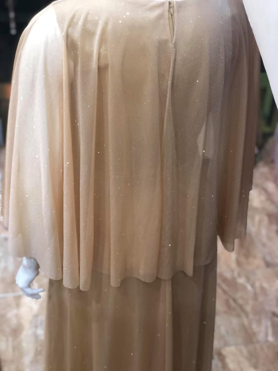 هلو بنات عندي هذا الفستان ملبوس مرة قياس ٤٦ ماخذته ٥٥ اريده ب ٢٠


**إذا كنت صاحب هذا الإعلان وتريد حذفه لأي سبب، رجاءا أرسل رسالة إلى الدعم الفني**