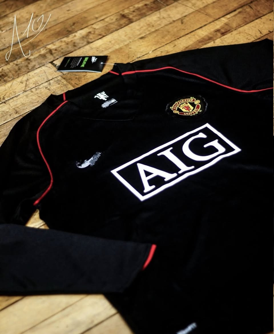 دريس رونالدو 2008  شتوي الأصلي
السعر 23 مع التوصيل 
قياس لارج واكس لارج و اكسين 
للحجز واتساب *********** 
يرهم شلعة
