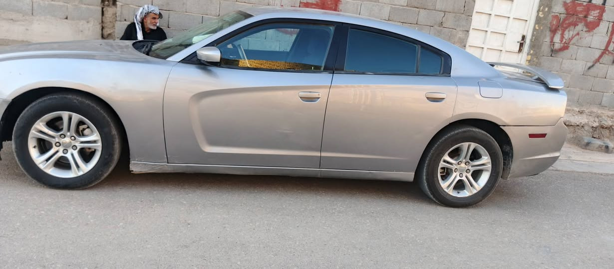 جارجر ٢٠١٣
السعر ١٣٠ وبيها مجال


**إذا كنت صاحب هذا الإعلان وتريد حذفه لأي سبب، رجاءا أرسل رسالة إلى الدعم الفني**