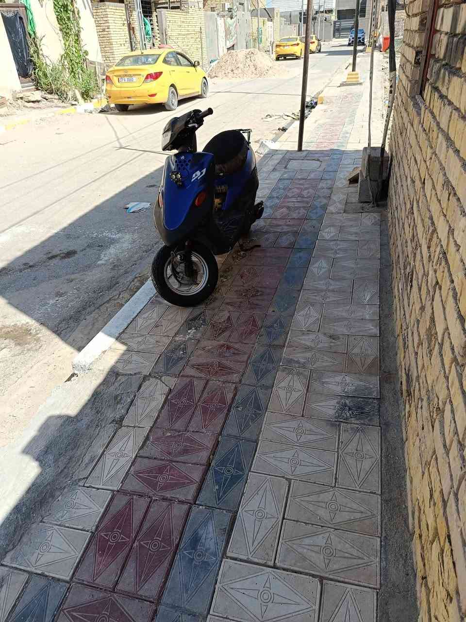 السلام عليكم  بيجي محرك ما مفتوح سالف هندر كهربايات كله شغاله قفل جنطه قفل سكان شغل وطلع تريك وين ما تريد سعر 350 ناصريه مركز ***********
