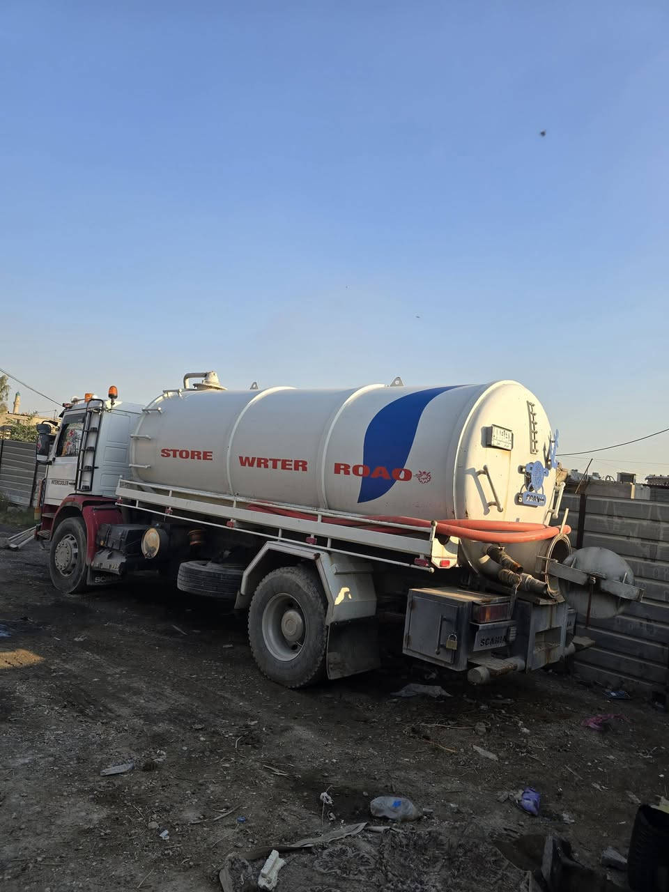 سلام عليكم سكانيه لبيع مكفوله موديل 93.   نتصال عل  هاذ رقم.  ***********
