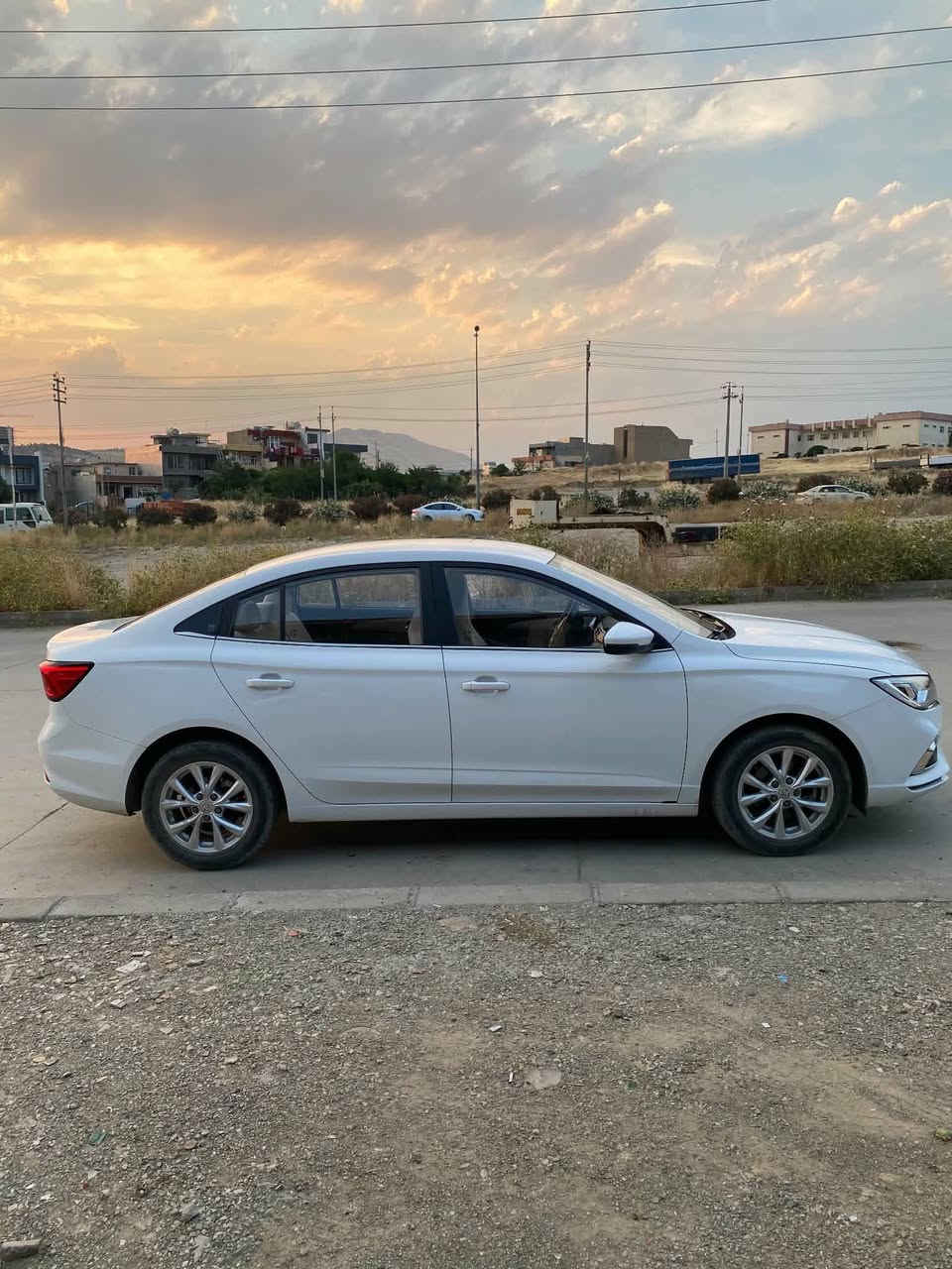 MG5 2024
 comfort

25 هەزار ڕۆیشتوە 
بێ بۆیاخ و سارد
بۆزانینی نرخ نامە بنێرە 
***********
