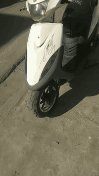 ماكس عدله نضيفه محرك ناعم شلعه معد كهربائيّة كلها شغاله سلف هندر بيها امبي ثري وياها هديه سعره 550 بيها مجال قليل حك جيه بغداد الحبيبه قرب وليد ابو الكص ***********
