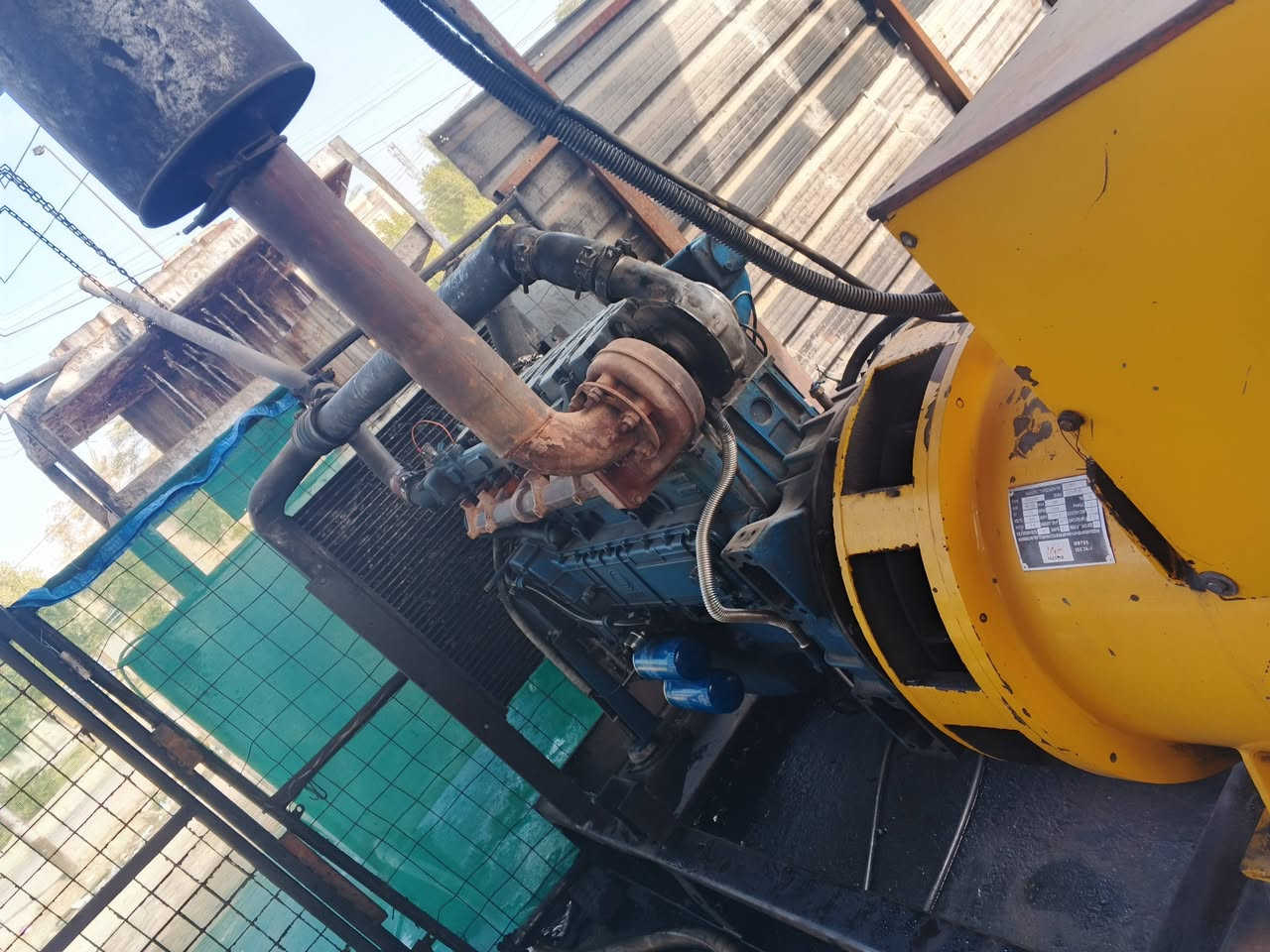 السلام عليكم
اشتاير12ولف
راس 250k
شلال
مكينه نضيفه خير من الله
تفصح أهنأ على الحمل وتاخذه 
المكان واسط الصويرة
السعر45
‏‪***********‬
