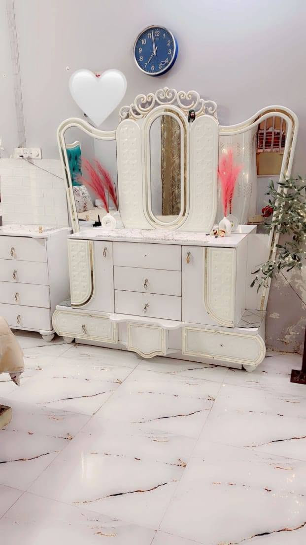 غرفه تركي مستخدمه قليل ريدهاب 350
***********
