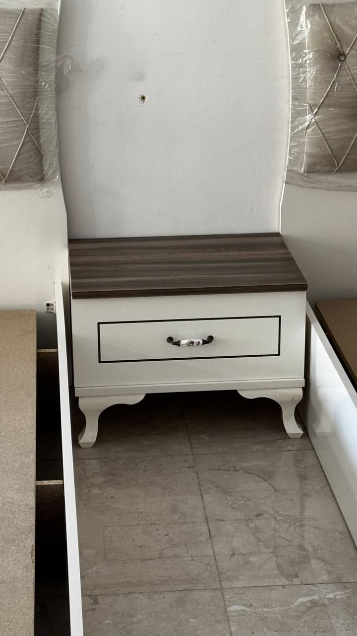 غرفه شبابي كلاسك تخت عدد 2 السعر 675 الف مع شد ونقل
***********7
***********
