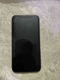 آيفون 11 عادي لون بنفسجي الذاكره 256 البطاريه 85 الجهاز شحنه كلش زين و...