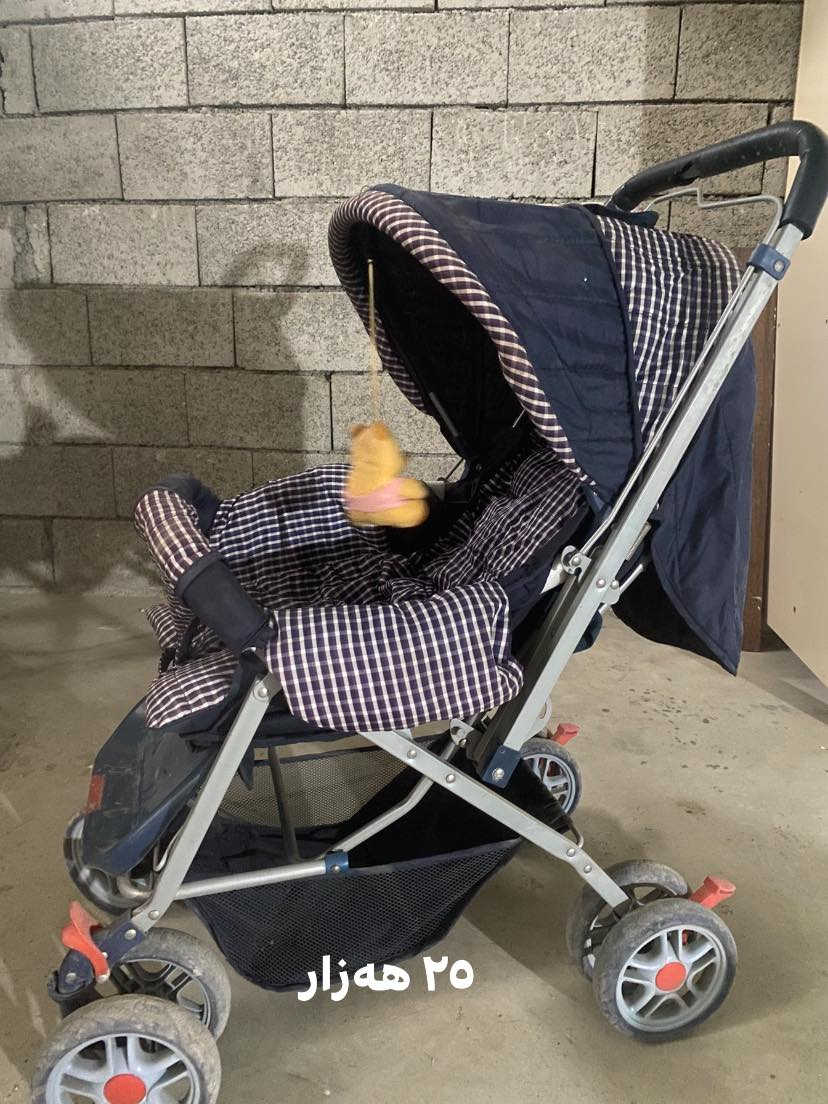 سلاوبەریزان ئەوئەشیایانەلۆفرۆشتنە 
هەموی بئ کیشەیە هی مالی خۆمە 
لەهەولیرم کئ ویستی نامەی بنیری


**إذا كنت صاحب هذا الإعلان وتريد حذفه لأي سبب، رجاءا أرسل رسالة إلى الدعم الفني**