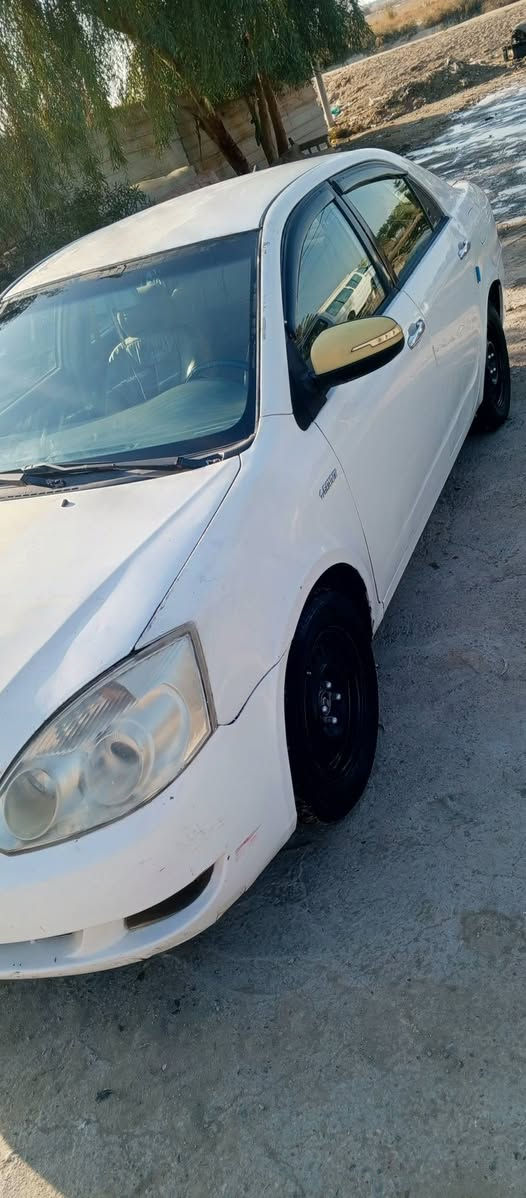 السلام عليكم للبيع جيلي موبل مديل 11 مكينه كير جديد توني شادهن حداديه 100/75 داخلها حلو نضيف سياره مابيها ضربه ولا صبغ تخم تاير جديد وياله جدد بسمي السياره رقم بابل مداور ثاني يوم مكان السياره بابل السعر 45 وبيها مجال الاستفسار اكثر الاتصال عل الرقم ***********🫡
