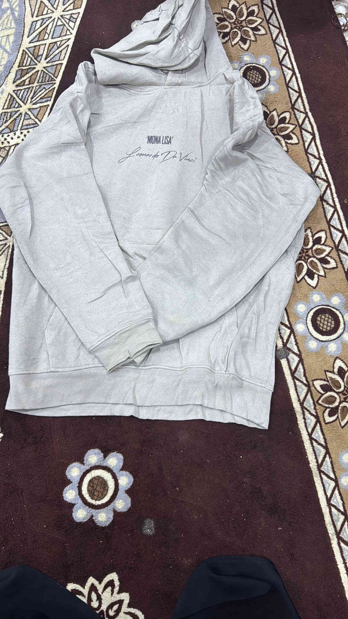 السلام عليكم بنات بالات كسر وعندي سويترات ٢)٥جدد وجواريب القطعه بربع  واكو اطفال جدد القطعه حسب القطعه مكاني الفحامه فرع مطعم كرم النور 
رقمي مفتوح وبي وتساب ***********
