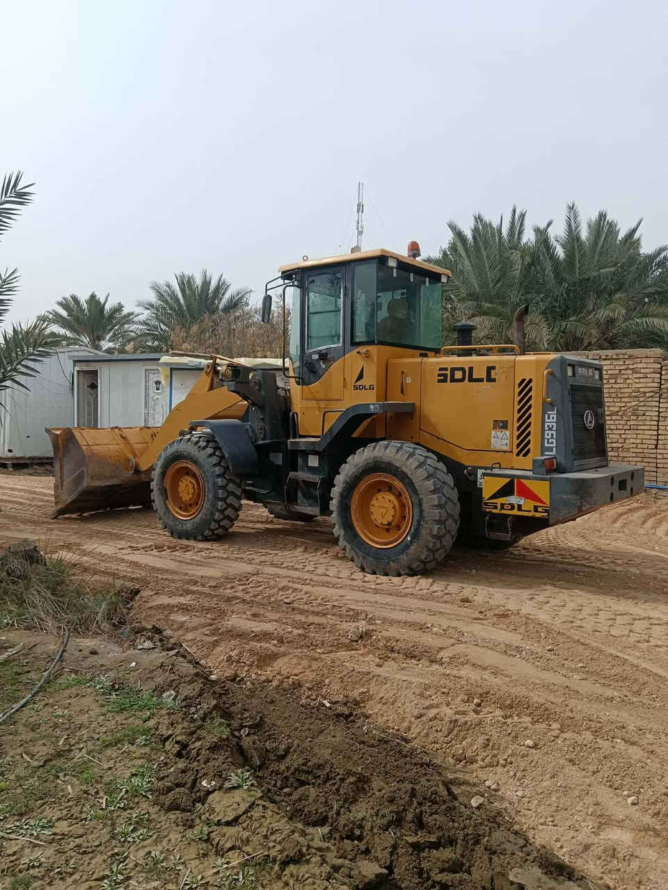 سلام عليكم مكينه الجي مديل14 محرك جديد كير مكفول تخم تاير كيله حجري سعر مناسب


**إذا كنت صاحب هذا الإعلان وتريد حذفه لأي سبب، رجاءا أرسل رسالة إلى الدعم الفني**