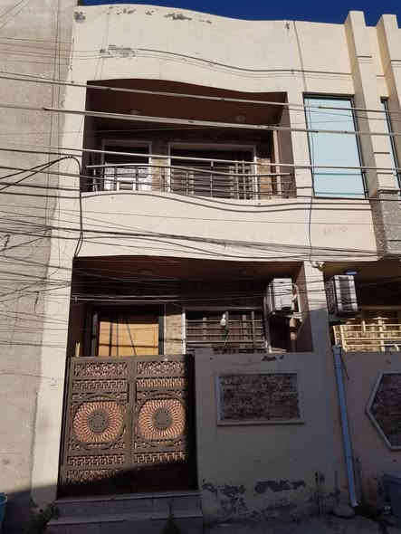 دار للبيع ملك صرف سكني
على طابو الاعظمية
مساحة ٦٤متر  بلسند واقع حال ٧٤ متر الواجة ٤ متر النزال ١٨.٥  يحتوي على اربع غرف نوم  وخدمات صحيه عدد ٢
الطابق الاول يحتوي على صاله ومطبخ وغرفة نوم وخدمات
الطابق الثاني يحتوي على ثلاث غرف نوم وخدمات
بيتونه وصطحين 
شارع عرضه ١٢ متر بصف الركن
قريب على الخدمات 
خلف سوق السمكة 
بناء حديث سنة ٢٠٢١
للاستفسار الاتصال على الرقم ***********
