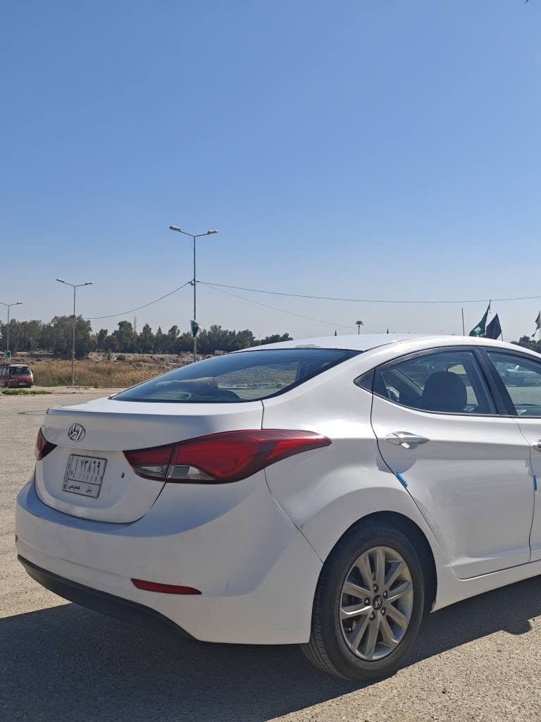 النترا خليجي 2016 
سيارة جديدة حادثها جنطة وجاملغ خلفي معدلات على البارد بدون ايرباگ ولا دواخل 
السيارة كاملة من كل النواحي 
تخم تاير جديد ، منظومة تبريد مي جديدة ، مفتاح قفل عن بعد ، صدر امامي جديد 
گير ومكينة مكفولات ، ماشية 257 
للتواصل خاص الفلوجة, الأنبار


**إذا كنت صاحب هذا الإعلان وتريد حذفه لأي سبب، رجاءا أرسل رسالة إلى الدعم الفني**