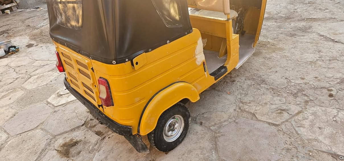 اوراق سعر ٣٤٠٠ وبيها مجال ١٨ كامله من كلشي ***********
