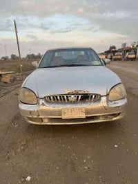 سوناته موديل 2000 محرك كير مكفوله حداديه جديده مسمكره بس عوزه صبغ رقم ...