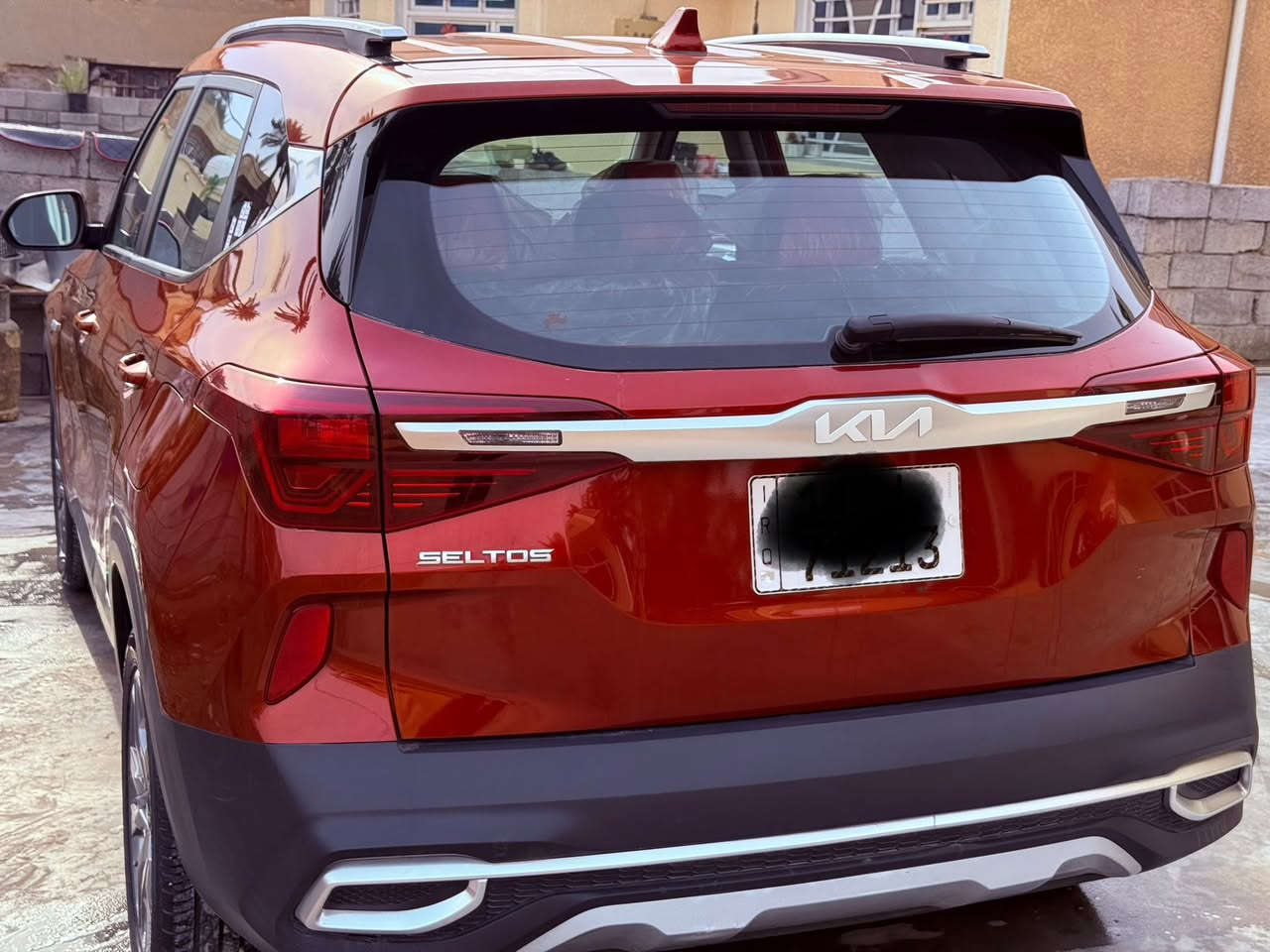 السلام عليكم
كيا سيلتوز موديل 2022 
بدون صبغ بدون تبديل بس البنيد بارد
محرك 2000 دوش
موصفات عداالفتحه
رقم بغداد بسمي
تخم  تاير جديد
 السعر 165 وبيه مجال و ترهم مراوس حسب القناعة
***********
